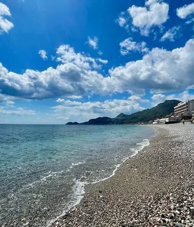 Blue Taormina *